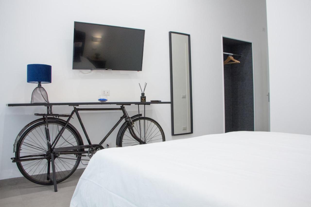 Blue Plebiscito Hotel Napoli Ngoại thất bức ảnh